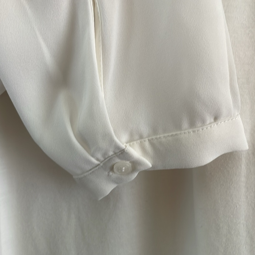 LYSSE New York women’s blouse knit and sheer | ivory | size medium - Picture 6 of 9